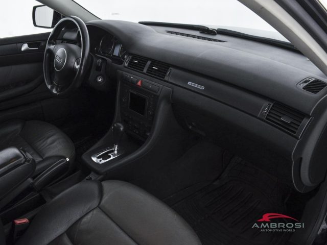 AUDI A6 2.5 TDI 180 CV QUATTRO - PER OPE - foto 12