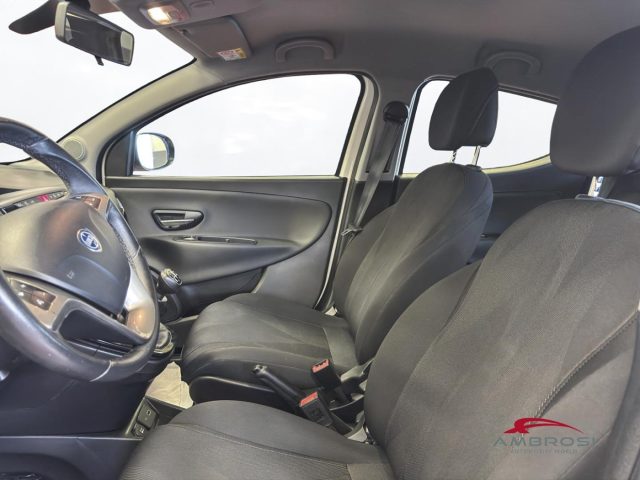 LANCIA YPSILON 1.2 69 CV 5 PORTE GOLD - foto 9