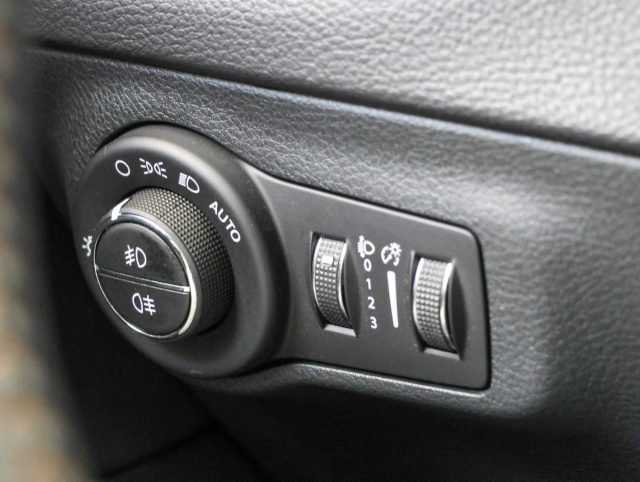 JEEP COMPASS 1.4 MULTIAIR 2WD LONGITUDE *PROM - foto 23