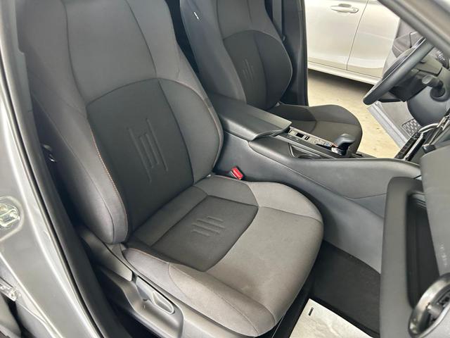 TOYOTA C-HR 1.8 HV TREND HYBRID - foto 16