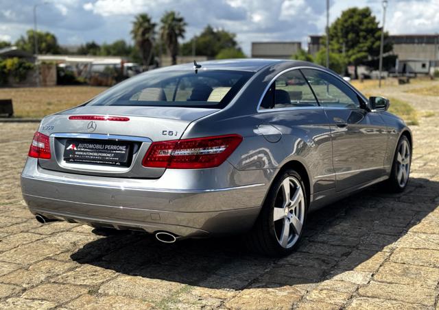 MERCEDES-BENZ E 350 CGI COUPÉ AVANTGARDE - foto 13