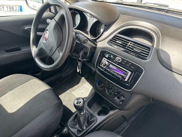 FIAT PUNTO 1.4 5P NATURAL POWER EASY - foto 19