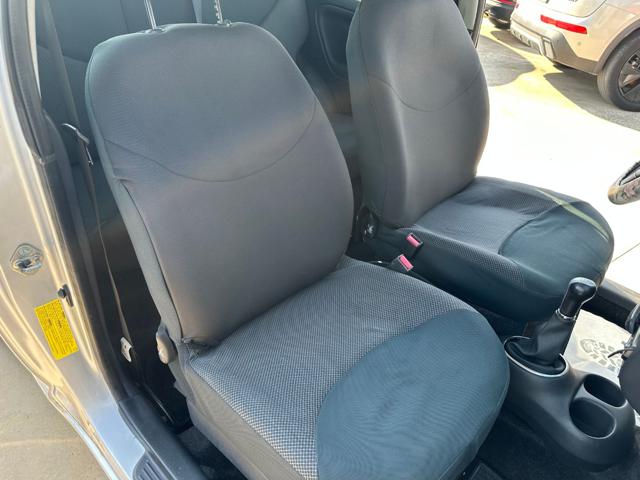 TOYOTA YARIS 1.4 TDI D-4D CAT 3 PORTE SOL - foto 15