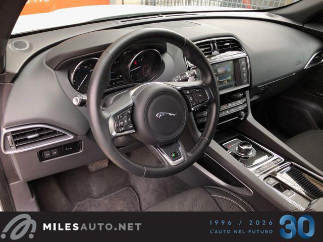 JAGUAR F-PACE 2.0 D 180 CV AWD AUT. R-SPORT - foto 11