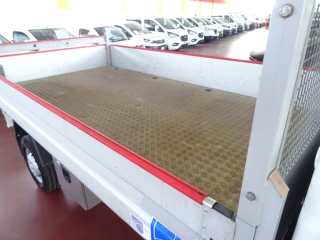 PEUGEOT BOXER 35Q2.2BLUEHDI140 PLM CASSONE3.70 - foto 14