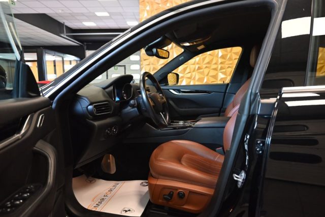 MASERATI LEVANTE 3.0 V6 TWINTURBO AWD GRANSPORT Q - foto 25
