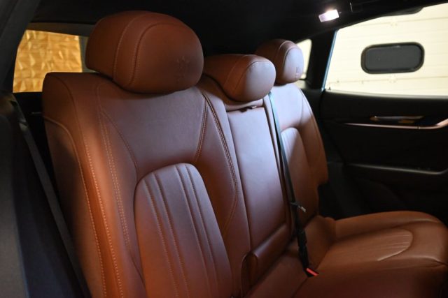 MASERATI LEVANTE 3.0 V6 TWINTURBO AWD GRANSPORT Q - foto 38