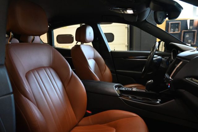 MASERATI LEVANTE 3.0 V6 TWINTURBO AWD GRANSPORT Q - foto 41