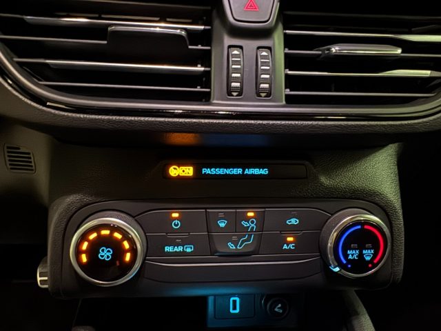 FORD FOCUS 1.0 ECOBOOST 125 CV SW ST-LINE - foto 11