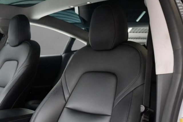 TESLA MODEL 3 LONG RANGE DUAL MOTOR AWD - foto 5