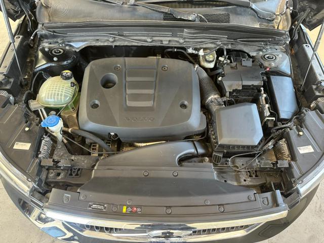 VOLVO XC40 D3 AWD BUSINESS - foto 9