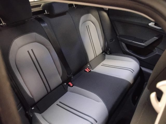 SEAT LEON 2.0 TDI STYLE FULL LED - foto 11