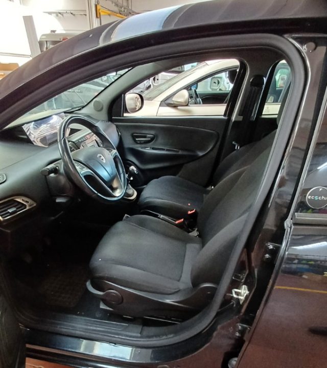 LANCIA YPSILON 1.2 69 CV  ECOCHIC  HYBRID - foto 10