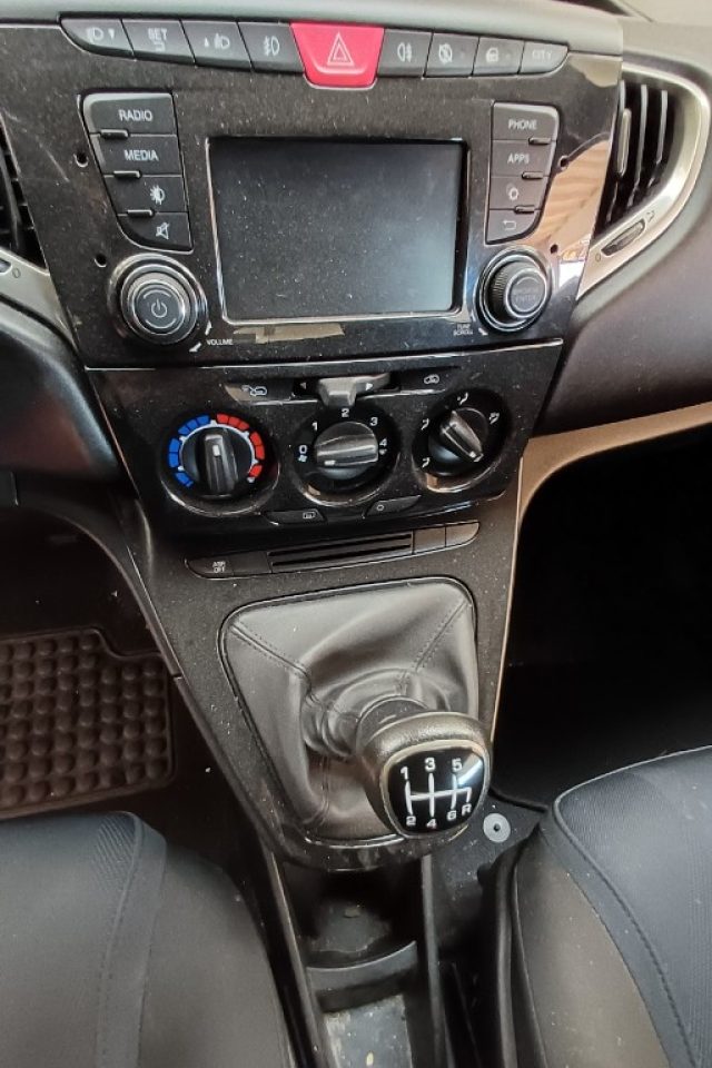 LANCIA YPSILON 1.2 69 CV  ECOCHIC  HYBRID - foto 12