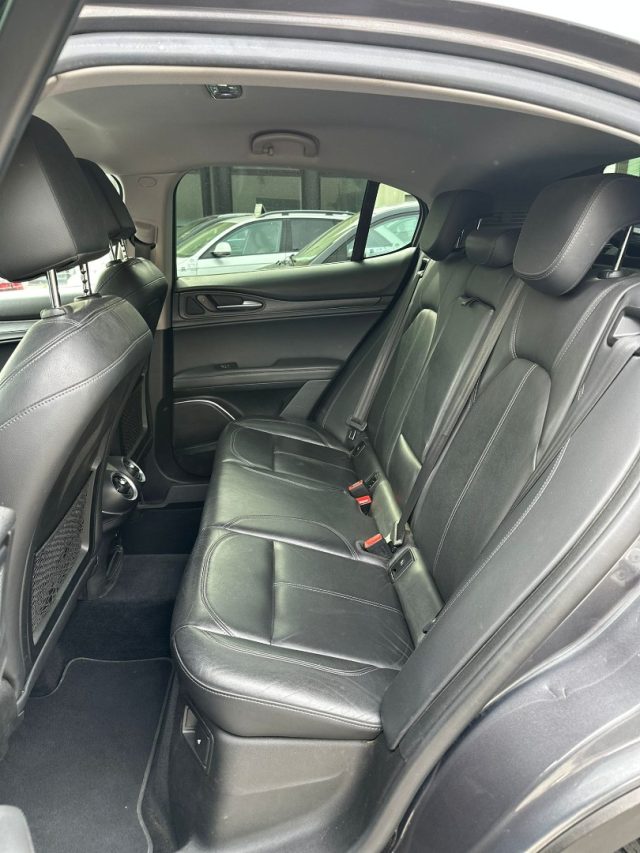 ALFA ROMEO STELVIO 2.2 TURBODIESEL 210 CV AT8 Q4 EX - foto 11