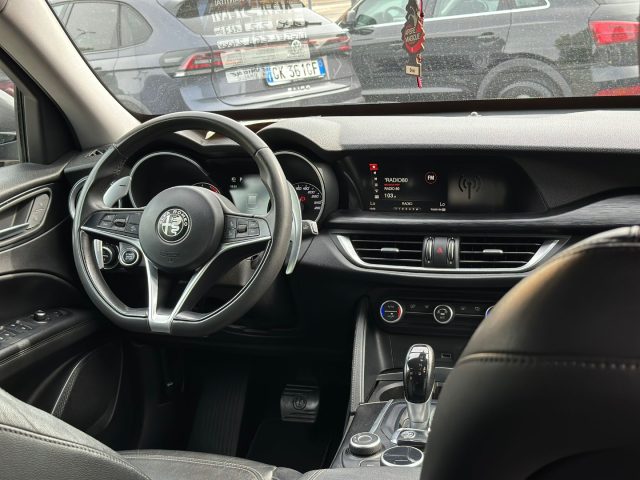 ALFA ROMEO STELVIO 2.2 TURBODIESEL 210 CV AT8 Q4 EX - foto 14