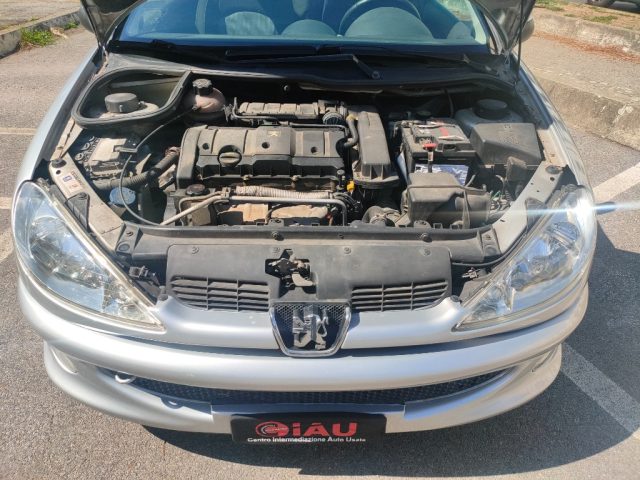 PEUGEOT 206 1.6 16V CC ENFANT TERRIBLE - foto 17