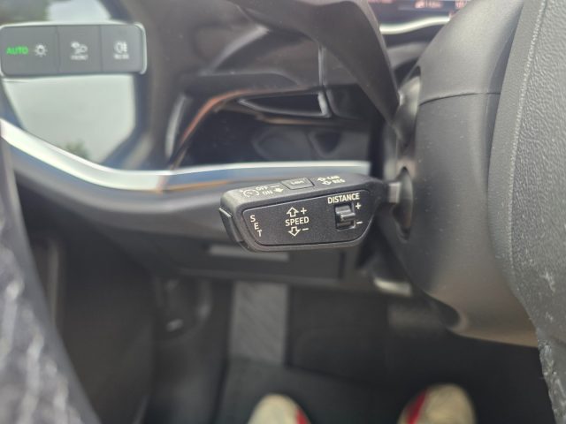 AUDI Q3 35 2.0 TDI S TRONIC UNIPROPIETAR - foto 34