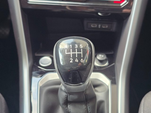 VOLKSWAGEN T-ROC 1.0 TSI IQ LIGHT LED PERFORMANCE - foto 32