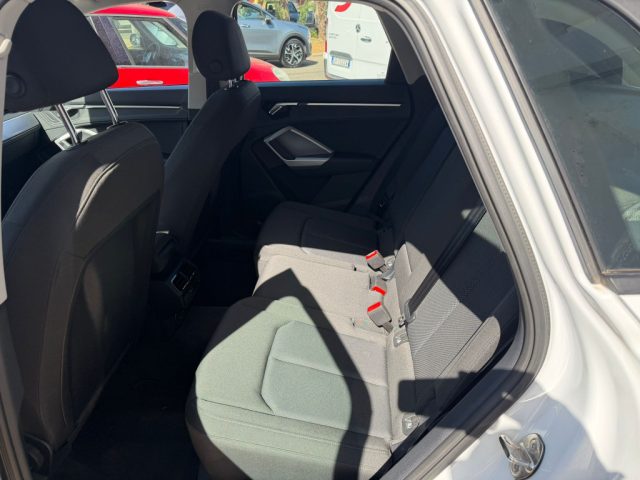 AUDI Q3 35 TDI S TRONIC BUSINESS - foto 10