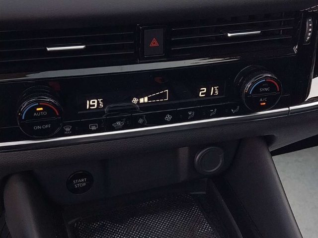 NISSAN QASHQAI 1.5 E-POWER 90TH ANNIVERSARY 2WD - foto 13