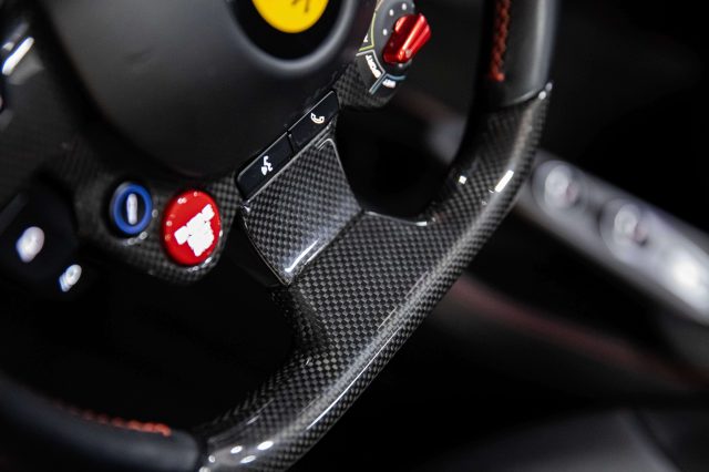 FERRARI F8 SPIDER LIFT|CARBON+LEDS|HI-FI PR - foto 15
