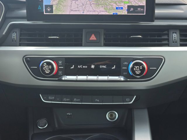 AUDI A4 AVANT 35 TDI 163CV S TRONIC ACC  - foto 32