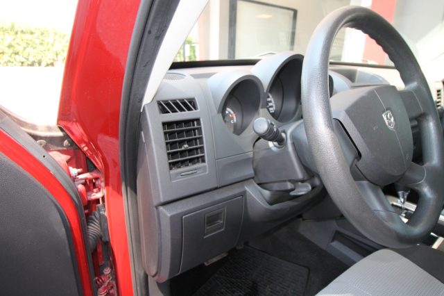 DODGE NITRO 2.8 CRD DPF 4WD GANCIOTRAINO - foto 11