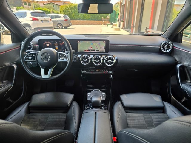 MERCEDES-BENZ A 200 D AUTOMATIC LED AMBIENT 64 MBUX  - foto 25