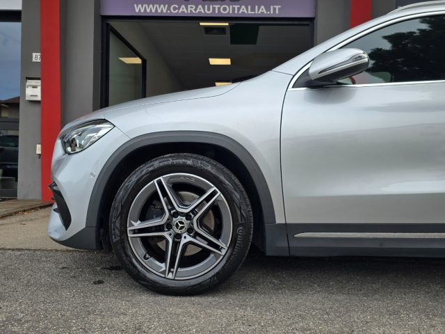 MERCEDES-BENZ GLA 200 D AUTOMATIC PREMIUM AMG LINE 19