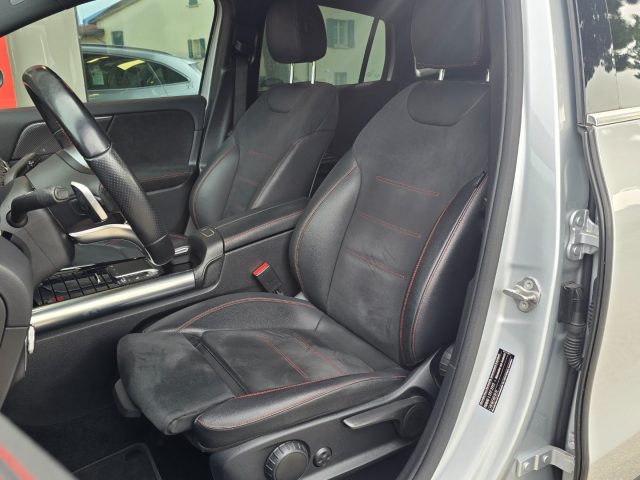 MERCEDES-BENZ GLA 200 D AUTOMATIC PREMIUM AMG LINE 19