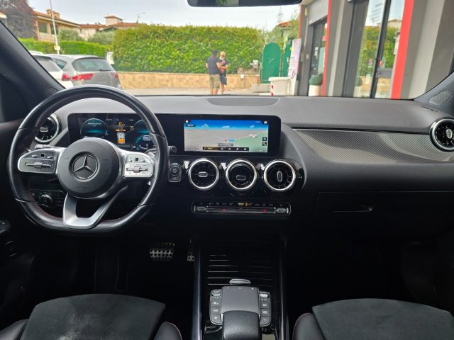 MERCEDES-BENZ GLA 200 D AUTOMATIC PREMIUM AMG LINE 19