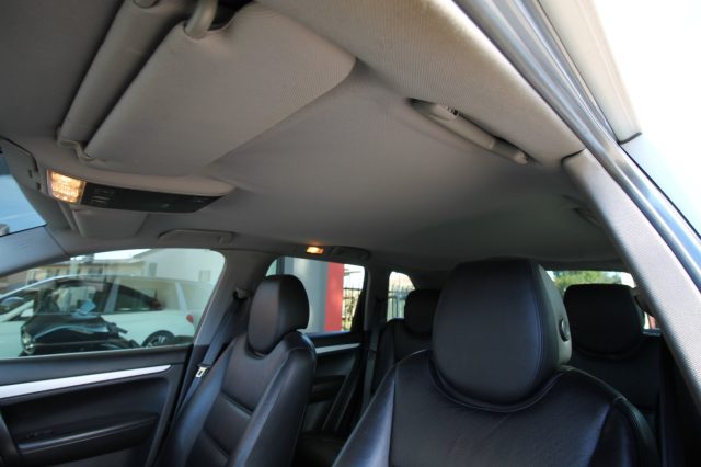 PORSCHE CAYENNE 3.2 V6 CAT - foto 26