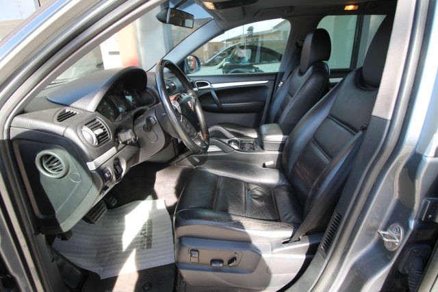 PORSCHE CAYENNE 3.2 V6 CAT - foto 12
