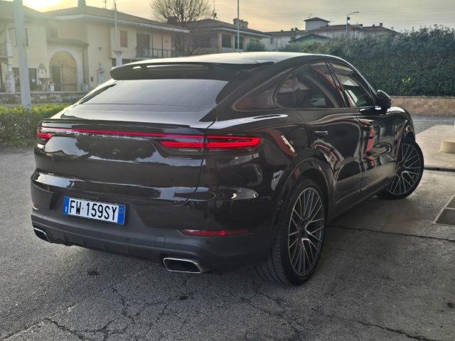 PORSCHE CAYENNE COUPÉ 3.0 V6 PANORAMA 22