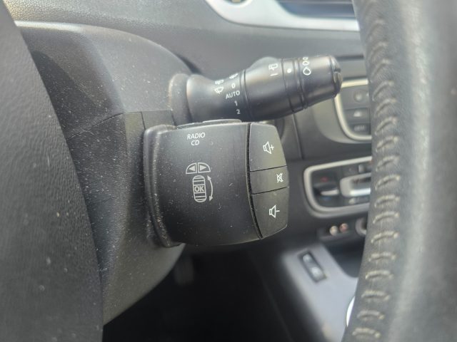 RENAULT SCENIC X-MOD 1.5 DCI 110CV UNIPROPIETAR - foto 36