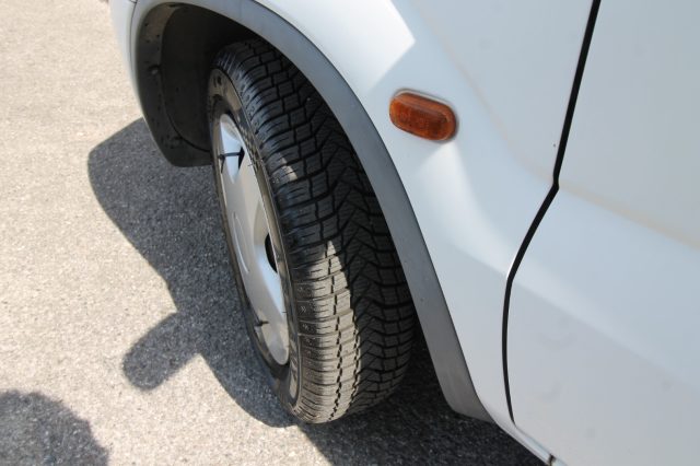 SUZUKI IGNIS 1.3I 16V CAT GL - foto 14