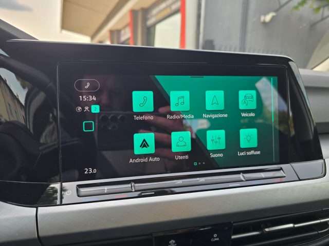 VOLKSWAGEN GOLF 2.0 TDI 150 CV DSG ACC RADAR LAN - foto 41