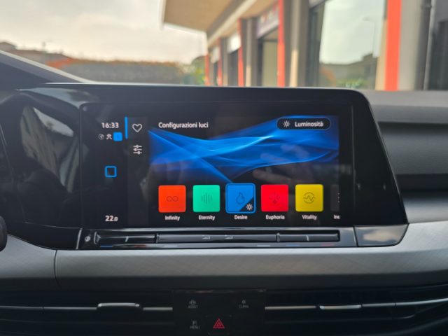 VOLKSWAGEN GOLF VARIANT 2.0 TDI 150CV DSG UNIPROPIET NAV - foto 46