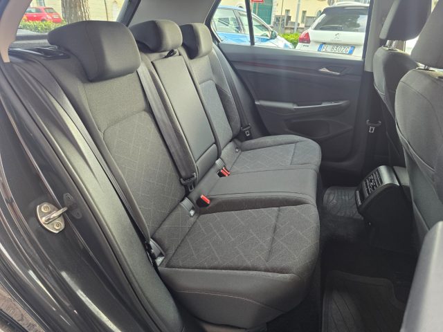 VOLKSWAGEN GOLF VIII 2.0 TDI 150CV DSG PREZZO RE - foto 12