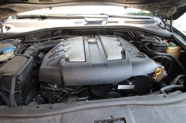 VOLKSWAGEN TOUAREG 3.0 V6 TDI DPF TIPTRONIC EXCLUSI - foto 23