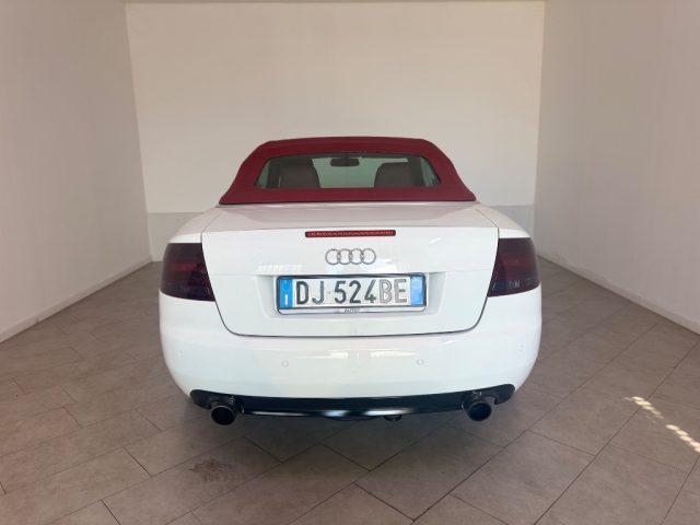 AUDI A4 CABRIOLET 2.0 16V TFSI MULTITRON - foto 22