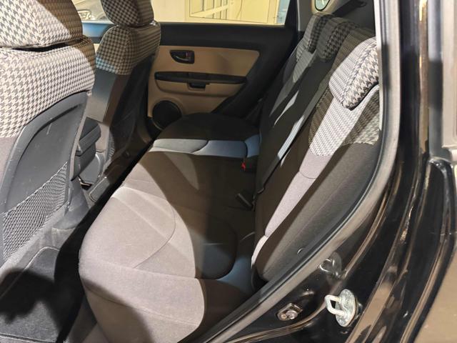 KIA SOUL 1.6 CRDI VGT COOL - foto 14