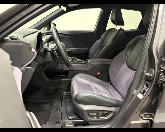 LEXUS LBX 1.5 2WD HYBRID ORIGINAL EDITION - foto 11