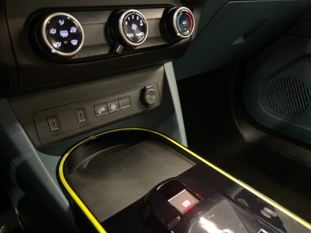 FIAT GRANDE PANDA 1.2 HYBRID 110 CV DCT ICON KM0 M - foto 20
