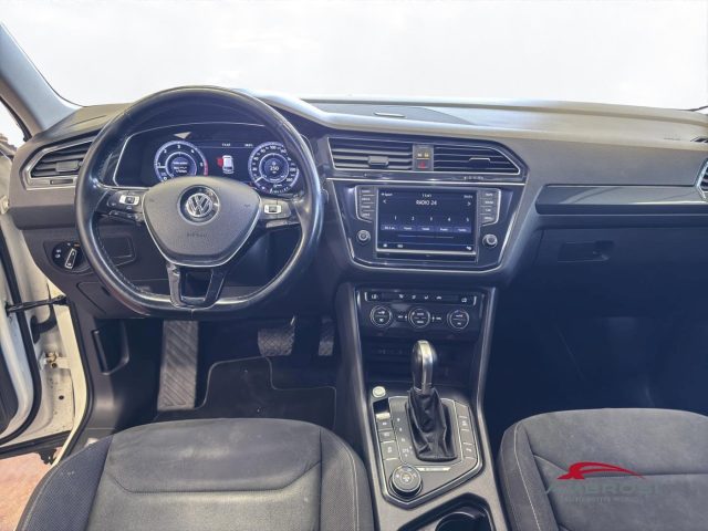 VOLKSWAGEN TIGUAN 2.0 TDI SCR DSG 4MOTION EXECUTIV - foto 14