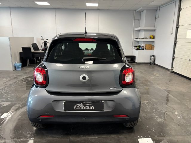 SMART FORFOUR 0.9 BENZINA PASSION TETTO PANORA - foto 27