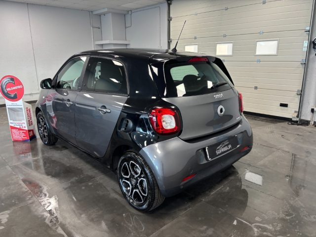 SMART FORFOUR 0.9 BENZINA PASSION TETTO PANORA - foto 28