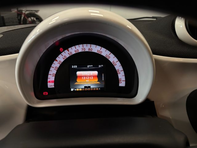 SMART FORFOUR 0.9 BENZINA PASSION TETTO PANORA - foto 18