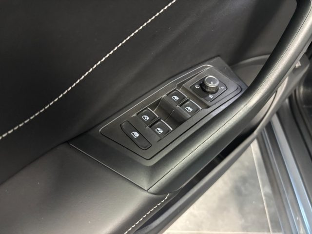 VOLKSWAGEN T-ROC 2.0 TDI DSG AUTOMATICO STYLE - foto 31